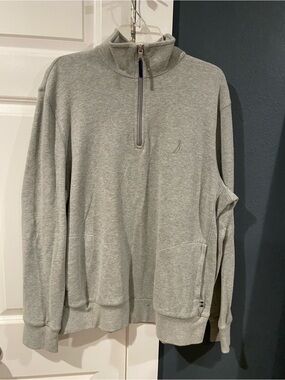 Nautica Men's Light Gray Quarter-Zip Pullover